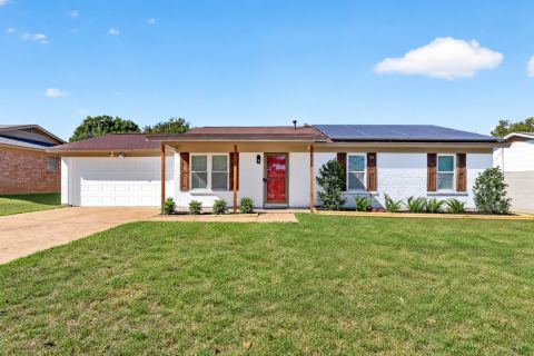 237 E Malone Avenue, Crowley