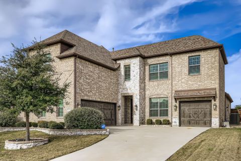 932 Hunters Creek Drive, Rockwall