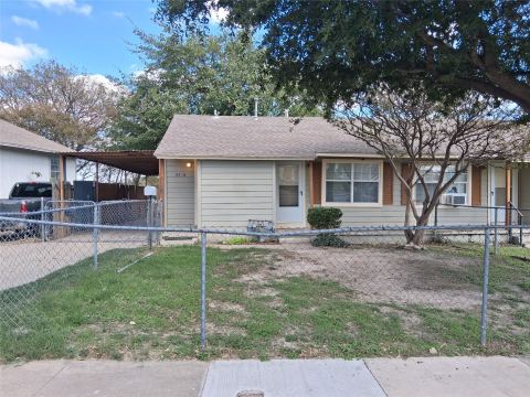 2416 22nd Street 2418, Fort Worth