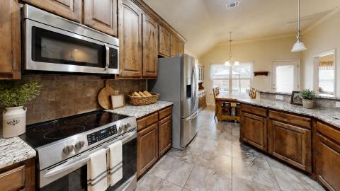 109 Donna Circle, Granbury, TX 76049 — photo 2