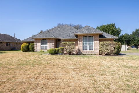 3904 Santa Cruz Street, Granbury, TX 76049 — photo 3