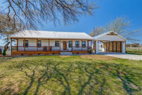 320 English Court, Springtown, TX 76082 — photo 3