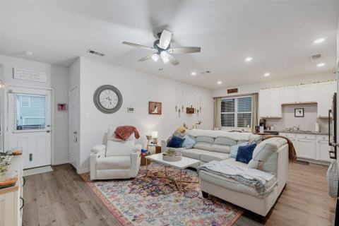 5525 Willamette Drive, Fort Worth, TX 76119 — photo 3
