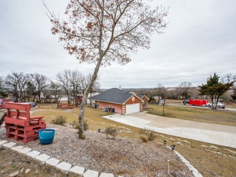 136 Alyssa Court, Weatherford, TX 76085 — photo 2