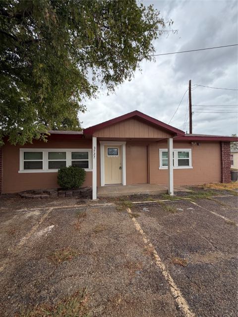 3727 Jackson Street, Irving