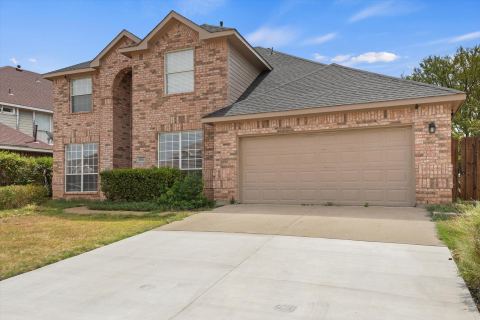 2831 Atrium Drive, Grand Prairie, TX 75052 — photo 2