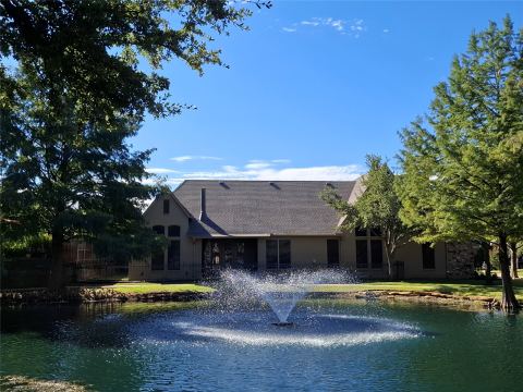 5909 Dry Creek Lane, Arlington, TX 76017 — photo 3