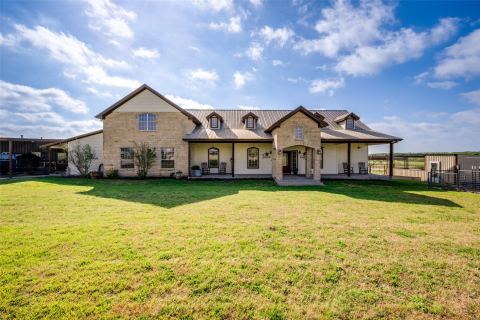 5855 Western Star Drive, Justin