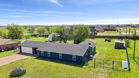 108 Paige Street, Weatherford