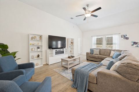 14065 Ilderton Street, Pilot Point, TX 76258 — photo 3
