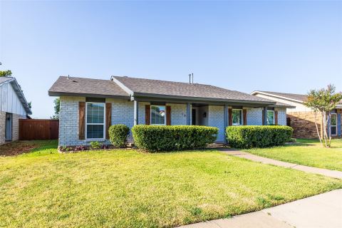 1948 Rambling Ridge Lane, Carrollton
