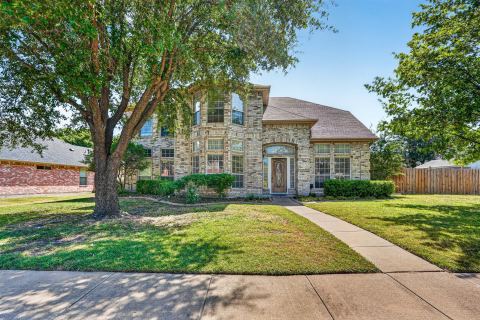 7402 Silver Lake Drive, Rowlett