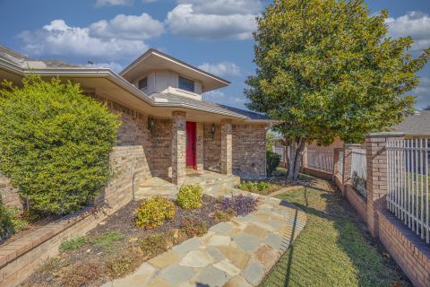 8418 Golf Club Circle, Fort Worth, TX 76179 — photo 2