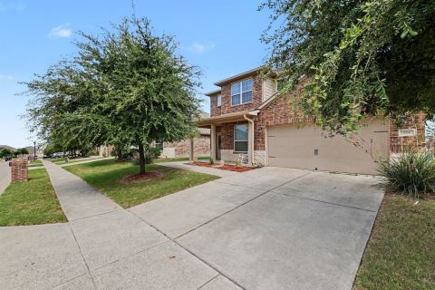 424 Winchester Drive, Celina, TX 75009 — photo 2