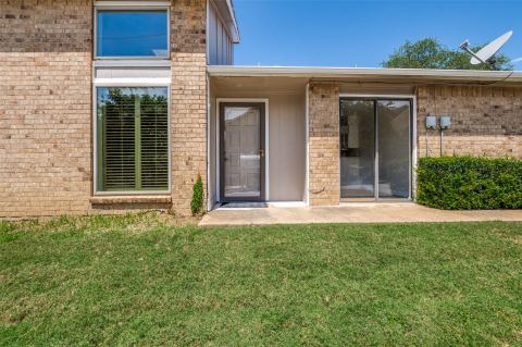 2100 Mistymeadow Court, Carrollton, TX 75006 — photo 3