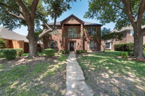1909 Smith Drive, Plano