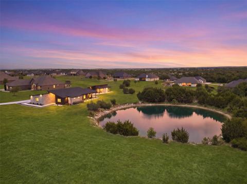238 Martin Drive, Granbury