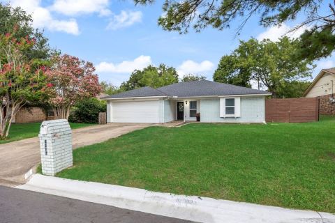 8217 O'Brian, North Richland Hills, TX 76180 — photo 2