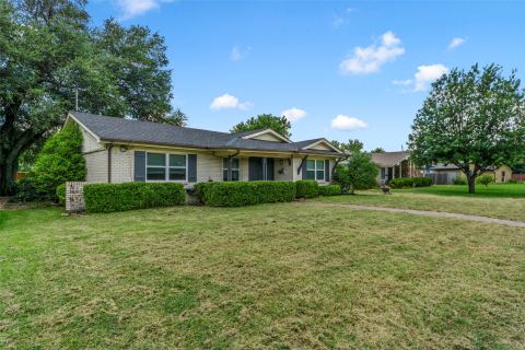 2323 Luau Street, Mesquite, TX 75150 — photo 2