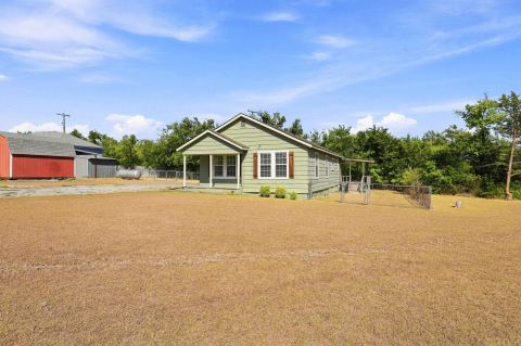 2626 Dripping Springs Road, Sherman, TX 75090 — photo 3