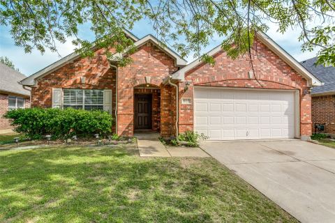 815 Creekside Drive, Little Elm