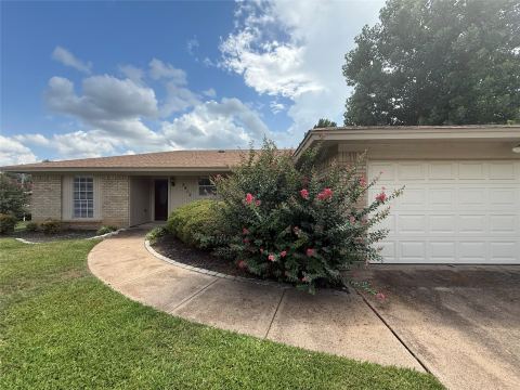 5912 Pleasant Hill Drive, Arlington, TX 76016 — photo 2