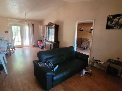 102 Buttercup Lane, Dallas, TX 75217 — photo 2
