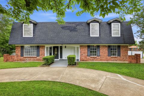 300 Leighton Drive, Terrell, TX 75160 — photo 2