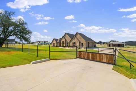 460 Royal Santana Run, Weatherford, TX 76087 — photo 3