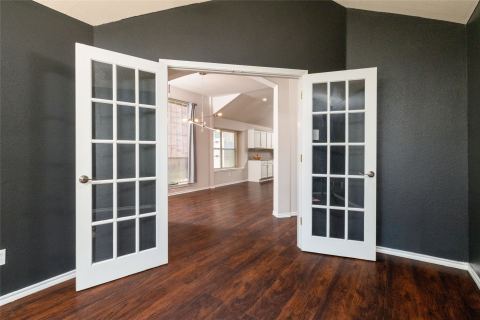5029 Skymeadow Drive, Fort Worth, TX 76135 — photo 2