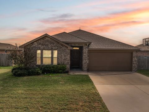 422 Stoneridge Drive, Hillsboro