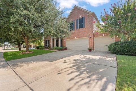 943 Monticello Drive, Burleson, TX 76028 — photo 2
