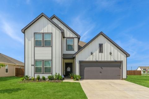 822 Amelia Court, Pilot Point