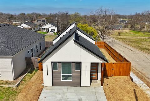 3302 Silver Street, Greenville, TX 75401 — photo 2