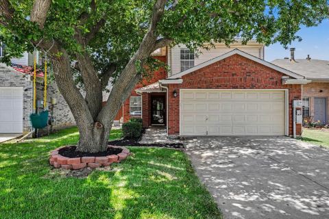 2020 Cardinal Lane, Lewisville, TX 75077 — photo 2