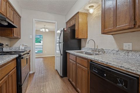 1118 Brady Drive, Irving, TX 75061 — photo 2