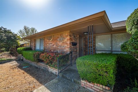 7418 Wellcrest Drive, Dallas, TX 75230 — photo 2