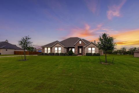 266 Odell Road, Springtown, TX 76082 — photo 2