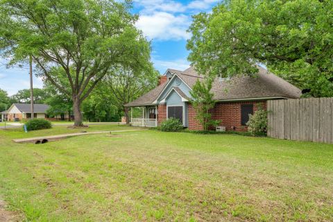592 Ouida Drive, Waco, TX 76705 — photo 2