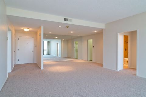 6335 W Northwest Highway 913, Dallas, TX 75225 — photo 3