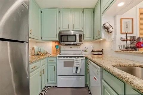 4034 Rawlins Street 203, Dallas, TX 75219 — photo 2