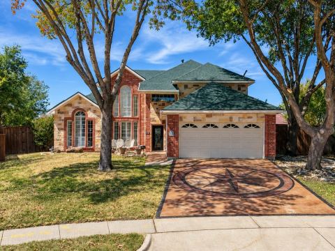 202 Browning Lane, Grand Prairie, TX 75052 — photo 2