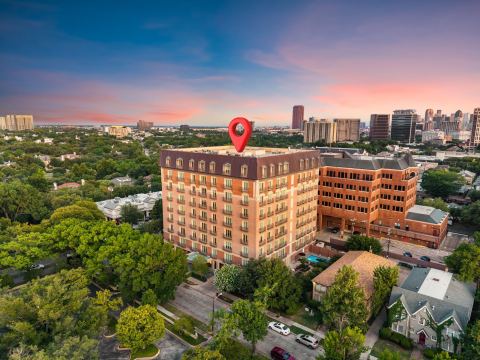 4240 Prescott Avenue 8B, Dallas, TX 75219 — photo 2