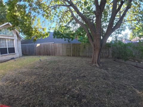 813 Courson Drive, DeSoto, TX 75115 — photo 3