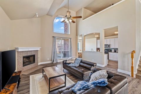 1464 Summerhill Drive, Carrollton, TX 75007 — photo 3