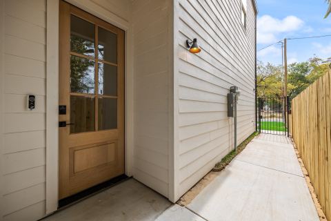 1641 Faye Street, Dallas, TX 75215 — photo 3