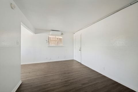 2701 Hemphill Street 204, Fort Worth, TX 76110 — photo 2