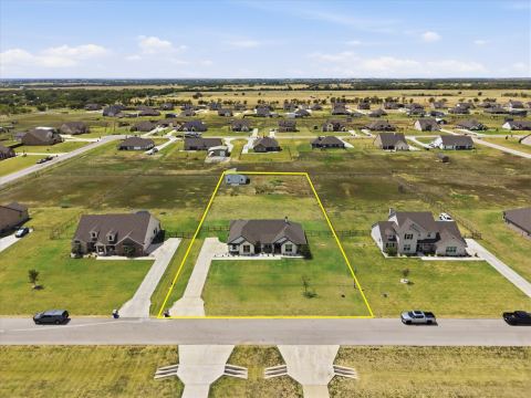 13416 Sage Meadow Circle, Sanger, TX 76266 — photo 2