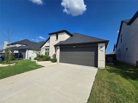 208 Hope Orchards Drive, Lavon