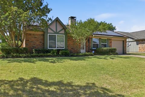 150 Brockway Drive, Rockwall